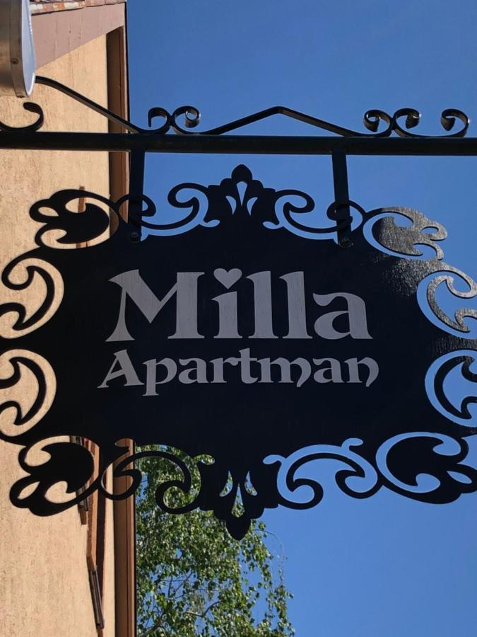 Milla Apartman เซนเทนแดร ภายนอก รูปภาพ